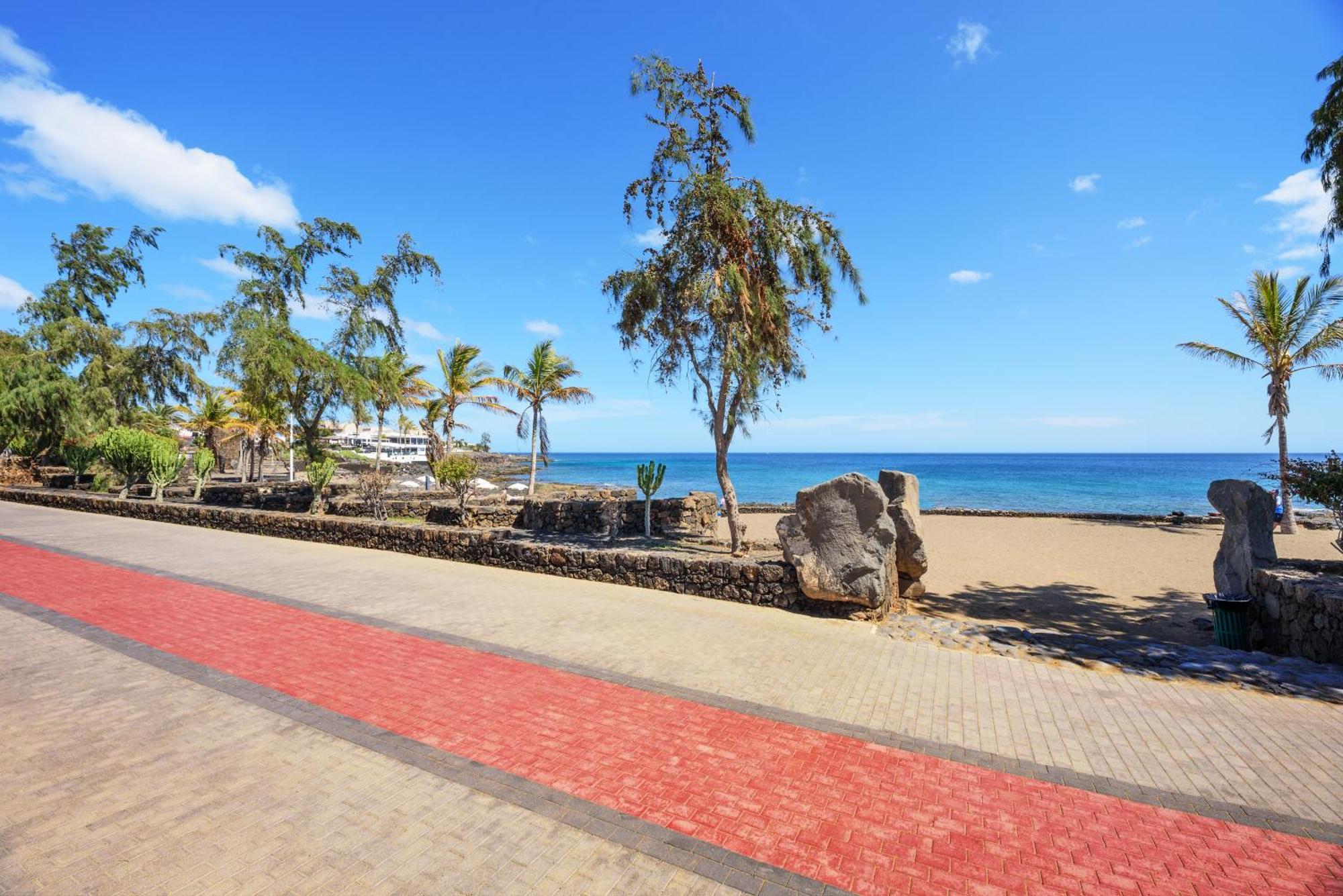 Willa Lanzahost Casa Sunny Seafront Costa Teguise Zewnętrze zdjęcie